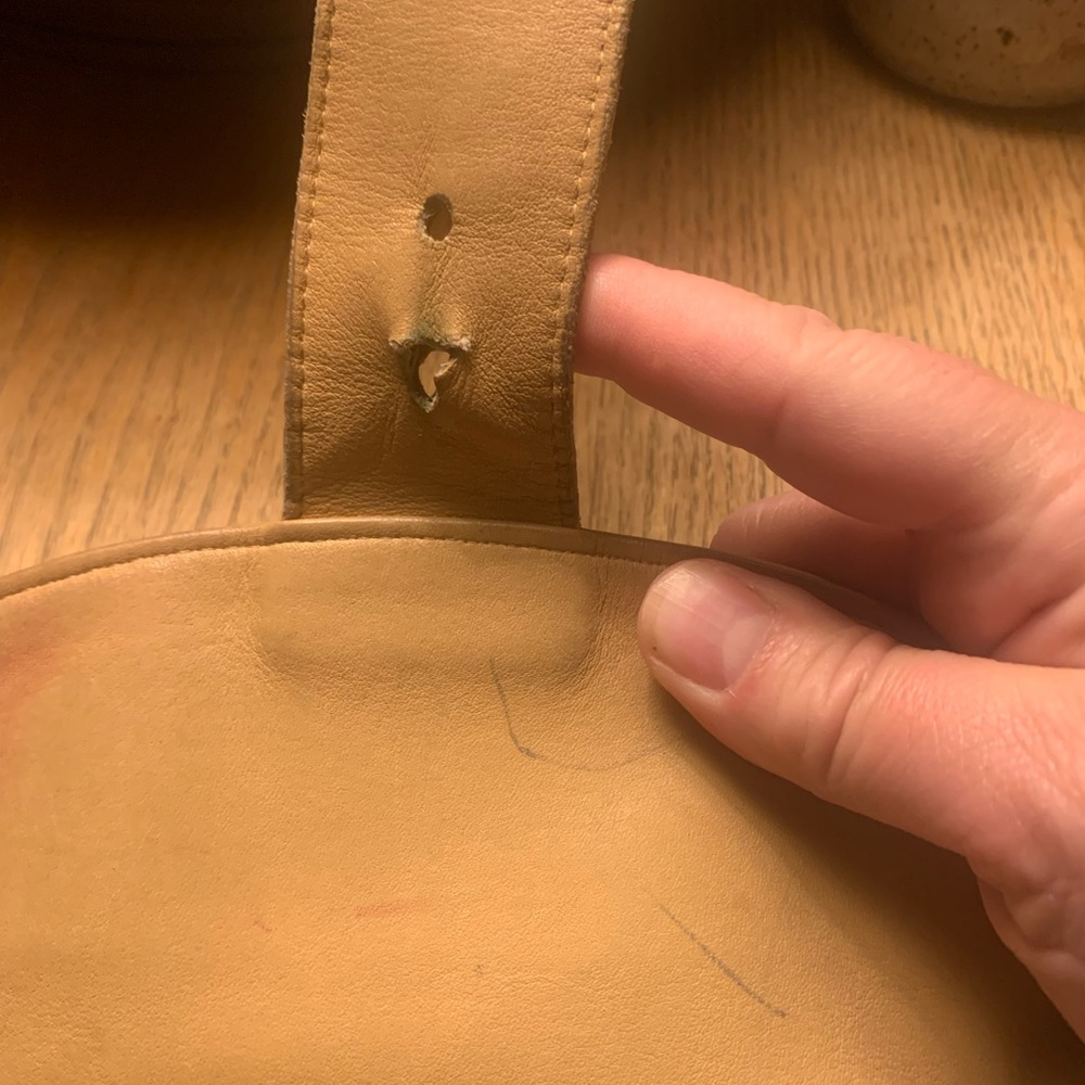 Authentic Coach leather backpack. - Picture 5 of 8